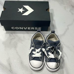 Converse kids /NWT/sSize:9